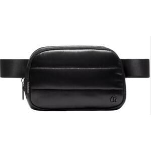 NWT Everywhere Belt Bag 1L Wunder Puff